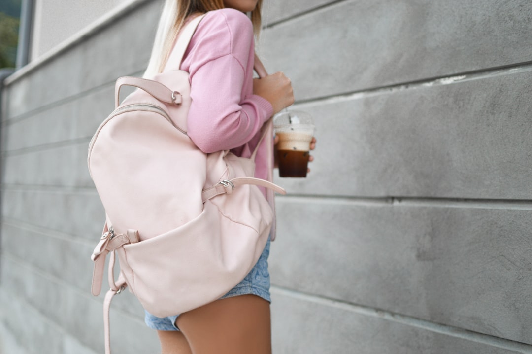 Photo Stylish sling bag